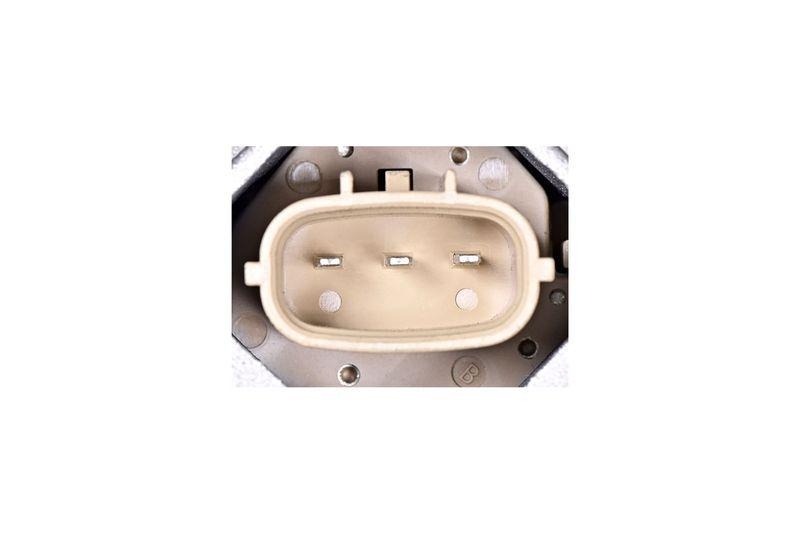 HELLA 8EL 015 630-591 Generator 14V 70A