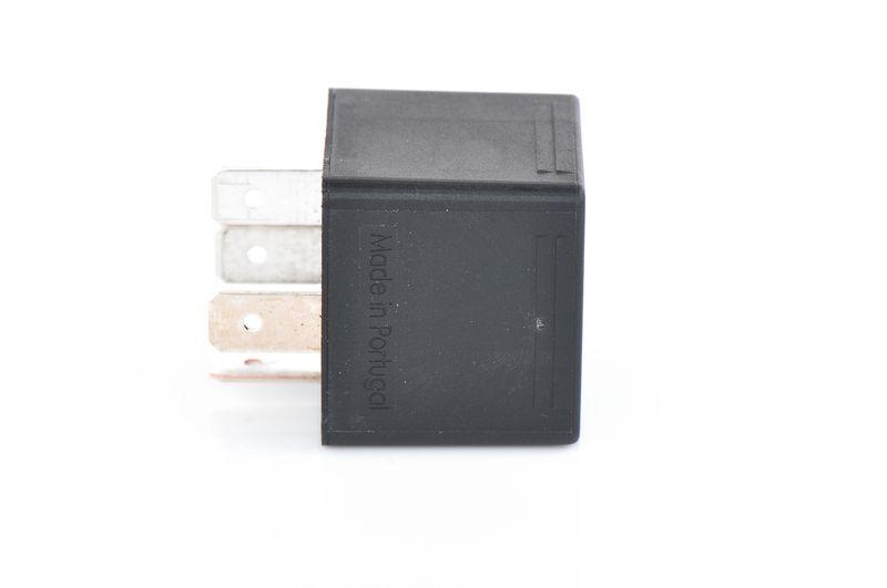 BOSCH 0 332 019 457 Multifunktionsrelais