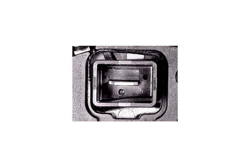 HELLA 8EL 015 643-121 Generator 14V 150A