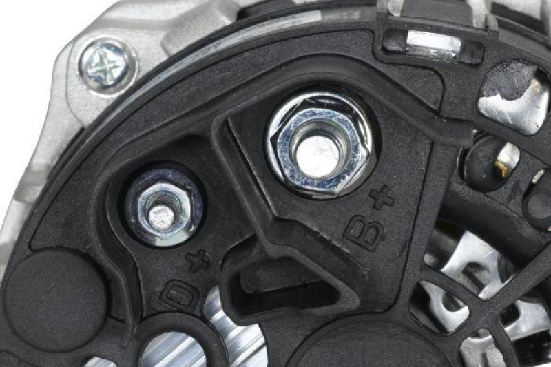 HELLA 8EL 011 712-901 Generator 14V 105A