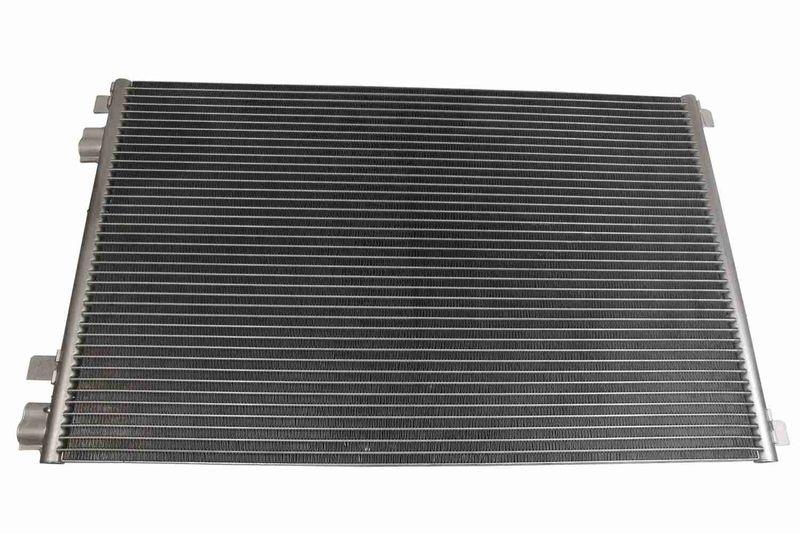 VEMO V46-62-0004 Kondensator, Klimaanlage 615 x 390 x 16 mm ohne Trockner f&uuml;r RENAULT