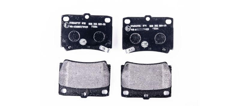 HELLA 8DB 355 009-501 Bremsbelagsatz, Scheibenbremsbelag f&uuml;r MITSU.
