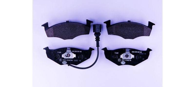 HELLA 8DB 355 009-801 Bremsbelagsatz, Scheibenbremsbelag f&uuml;r VW/SKODA