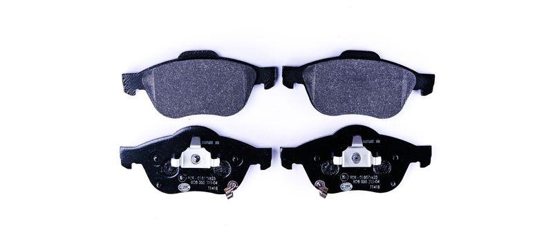 HELLA 8DB 355 011-041 Bremsbelagsatz, Scheibenbremsbelag f&uuml;r TOYOTA