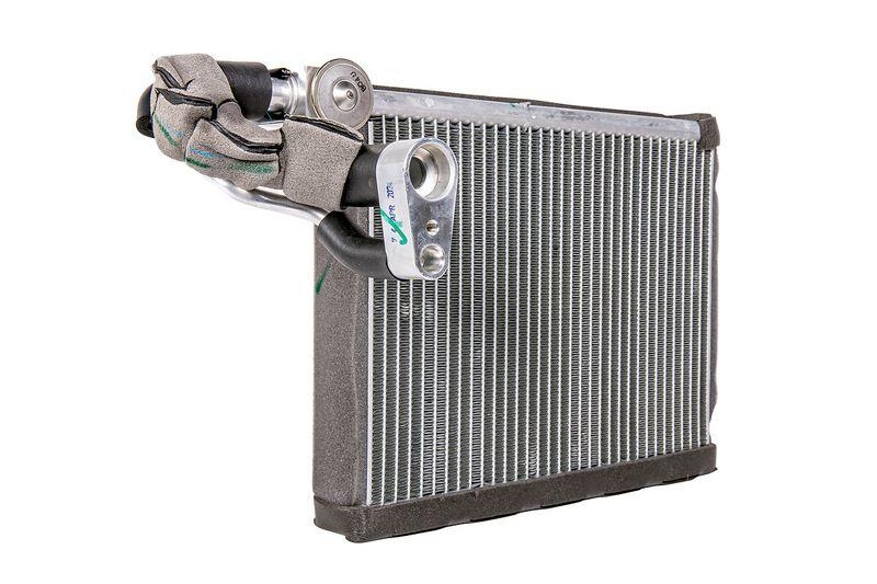 VALEO 815108 Verdampferrator MITSUBISHI Triton