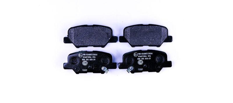 HELLA 8DB 355 020-291 Bremsbelagsatz, Scheibenbremsbelag f&uuml;r MITSU.