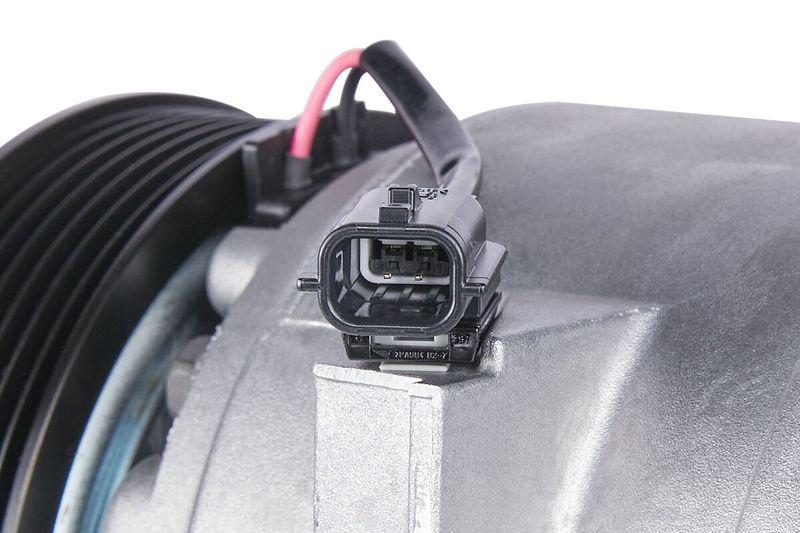 VALEO 716680 Kompressor NISSAN TEANA 2008- 2.5/3.5 CN