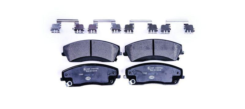 HELLA 8DB 355 025-001 Bremsbelagsatz, Scheibenbremsbelag f&uuml;r CHRYSLER/DODGE