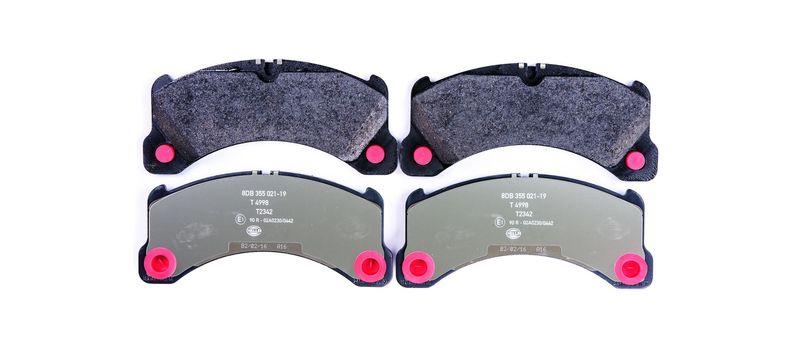 HELLA 8DB 355 021-191 Bremsbelagsatz, Scheibenbremsbelag für PORSCHE MACAN (95B)