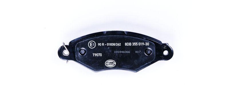 HELLA 8DB 355 019-301 Bremsbelagsatz, Scheibenbremsbelag f&uuml;r RENAULT/NISSAN