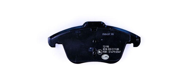 HELLA 8DB 355 019-881 Bremsbelagsatz, Scheibenbremsbelag f&uuml;r LANDROVER RANGE R. EVOQUE