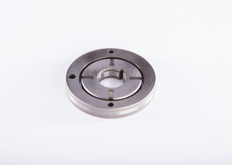 BOSCH 1 467 030 308 Kraftstoffpumpe