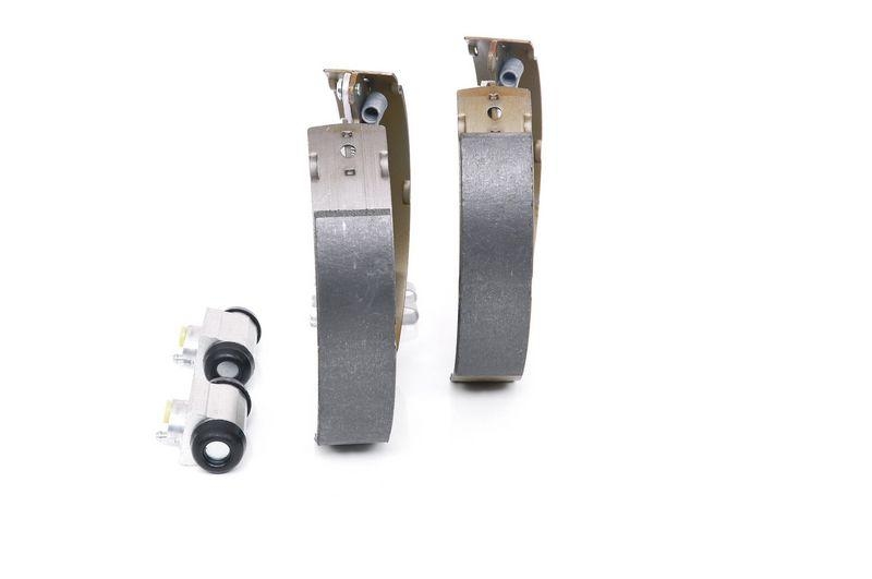 Bosch 0 204 114 656 Trommelbremsbackensatz Kit Super Pro KS656