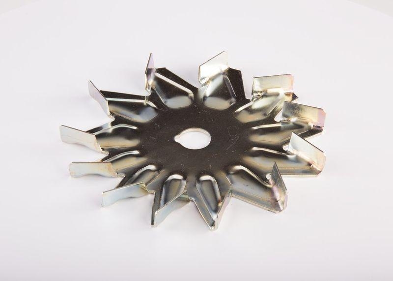 BOSCH 1 126 610 070 L&uuml;fter Generator