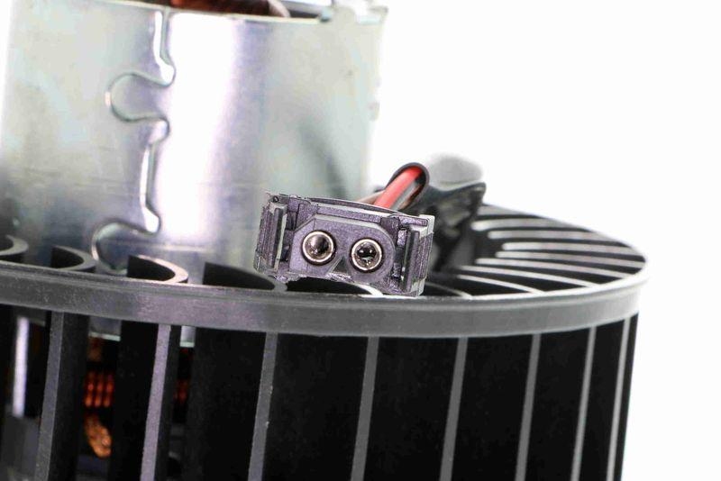 VEMO V20-03-1118 Innenraumgebl&auml;se Behr-System, O. Klima f&uuml;r BMW