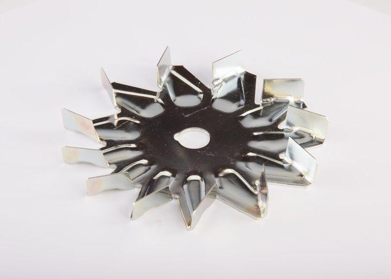 BOSCH 1 126 610 065 L&uuml;fter Generator