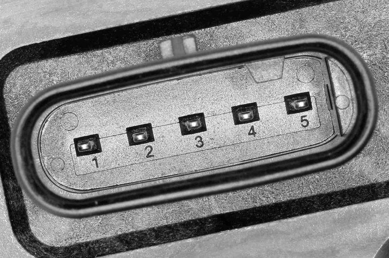 VEMO V30-81-0020 Drosselklappenstutzen elektrisch f&uuml;r MERCEDES-BENZ