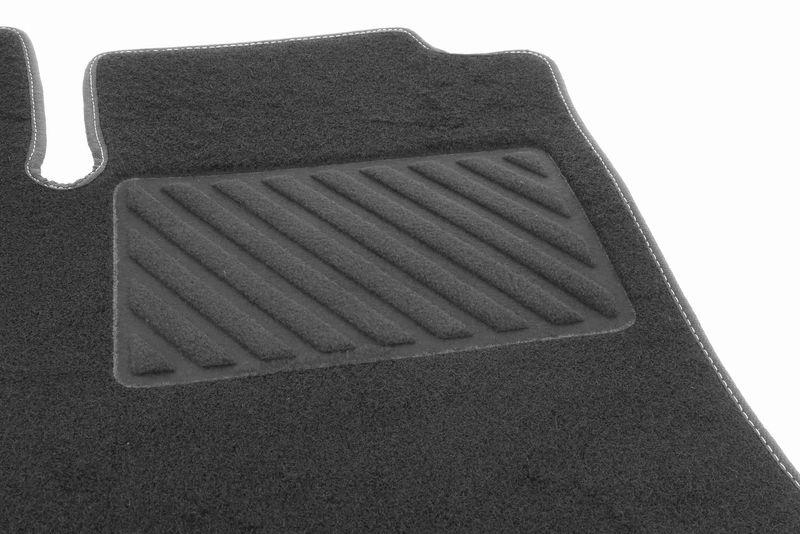 VAICO V30-4414 Fußmattensatz Mercedes A Klasse (W176) für MERCEDES-BENZ