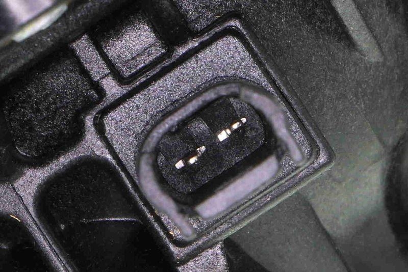 VEMO V20-99-1277 Thermostatgeh&auml;use 97&deg;C ohne Dichtung f&uuml;r BMW