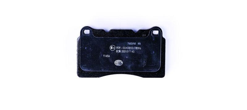 HELLA 8DB 355 011-431 Bremsbelagsatz, Scheibenbremsbelag f&uuml;r RENAULT/MITSU.