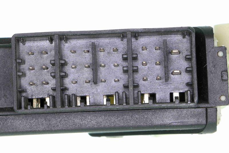 VEMO V10-05-0017 Elektromotor, Fensterheber vorne, rechts div. Varianten f&uuml;r VW