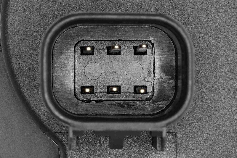 VEMO V51-81-0008 Drosselklappenstutzen elektronisch f&uuml;r CHEVROLET