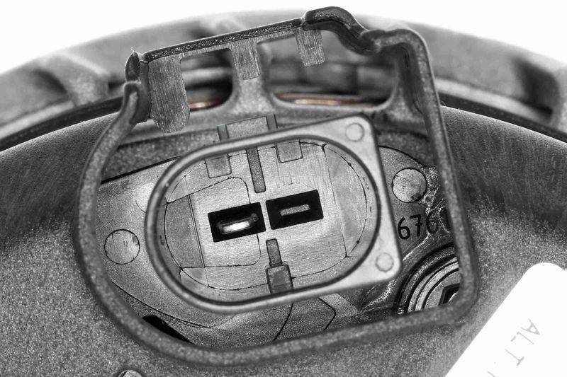 VEMO V10-13-50015 Generator f&uuml;r VW