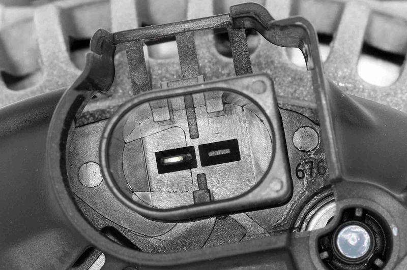 VEMO V10-13-50016 Generator f&uuml;r VW