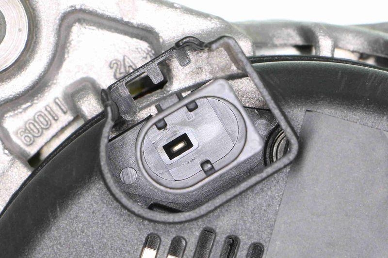 VEMO V10-13-50034 Generator f&uuml;r VW