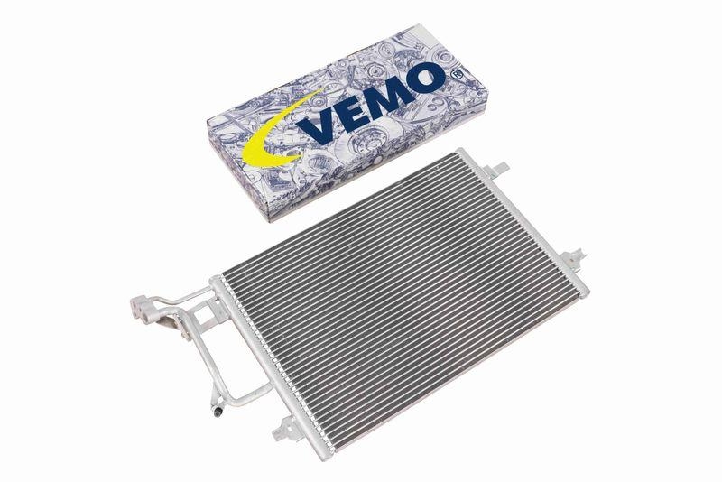 VEMO V15-62-1045 Kondensator, Klimaanlage 610 x 430 x 20 mm ohne Trockner f&uuml;r VW