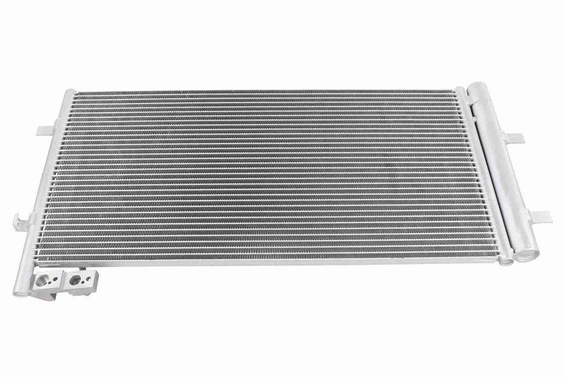 VEMO V15-62-1058 Kondensator, Klimaanlage 625 x 325 x 16 mm, mit Trockner f&uuml;r VW