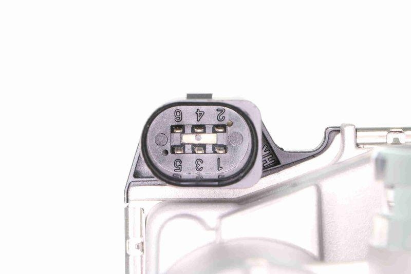 VEMO V10-81-0050 Drosselklappenstutzen elektronisch, 12 V f&uuml;r AUDI