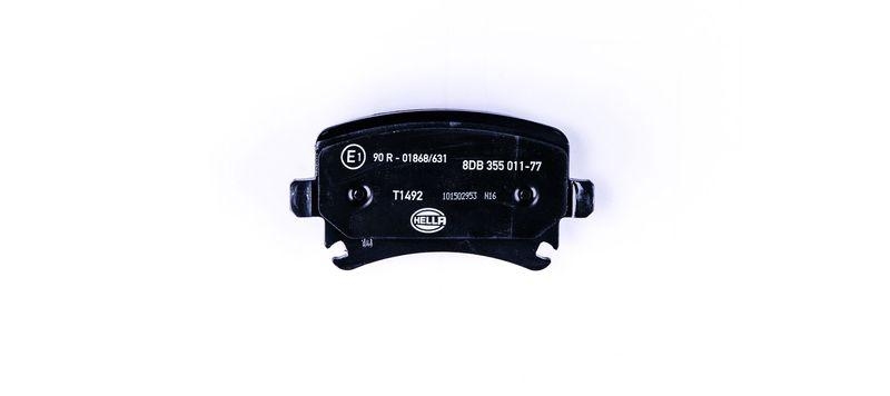 HELLA 8DB 355 011-771 Bremsbelagsatz, Scheibenbremsbelag f&uuml;r AUDI/VW/SKODA