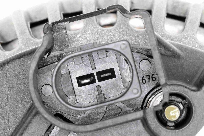 VEMO V30-13-50020 Generator f&uuml;r MERCEDES-BENZ