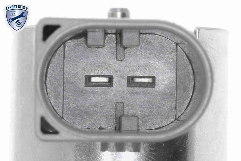 VEMO V30-25-0005-1 Hochdruckpumpe mit St&ouml;&szlig;el / mit Schrauben f&uuml;r MERCEDES-BENZ