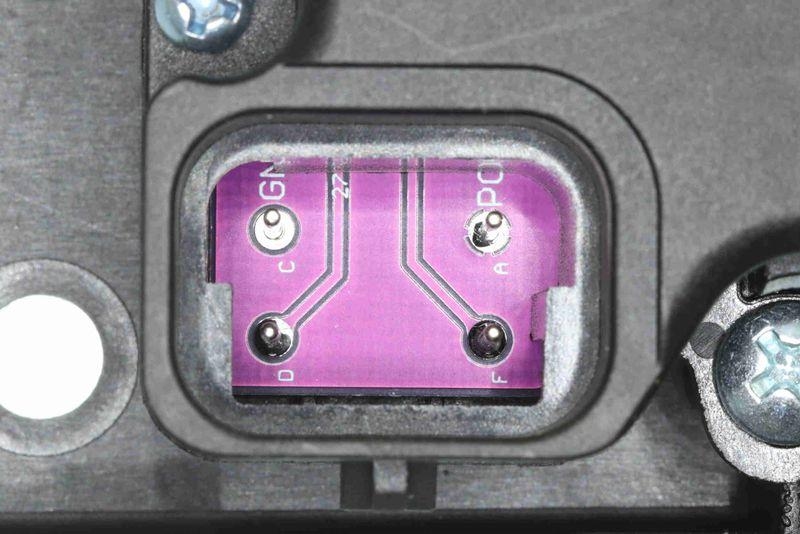 VEMO V58-77-0003 Kühlmittelregelventil für TESLA