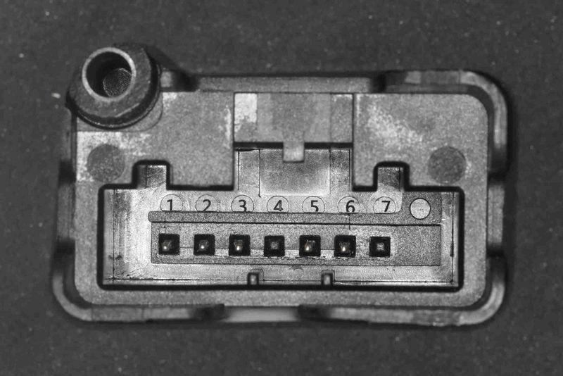 VEMO V10-85-0176 T&uuml;rschloss vorne links f&uuml;r VW