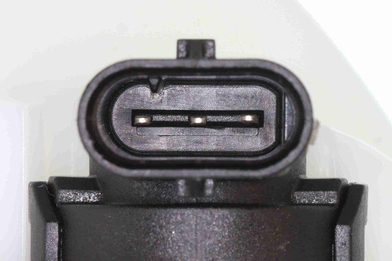 VEMO V30-09-0135 Kraftstoffpumpe f&uuml;r MERCEDES-BENZ