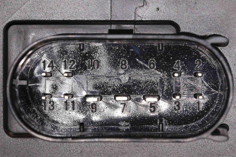 VEMO V30-09-0150 Kraftstoff-F&ouml;rdereinheit f&uuml;r MERCEDES-BENZ