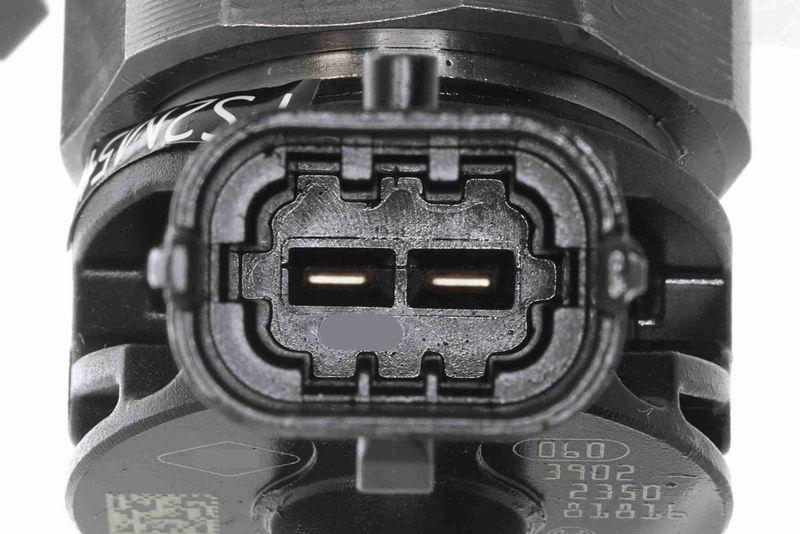 VEMO V30-11-0009 Einspritzd&uuml;se f&uuml;r MERCEDES-BENZ