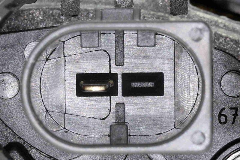 VEMO V10-13-50041 Generator f&uuml;r AUDI