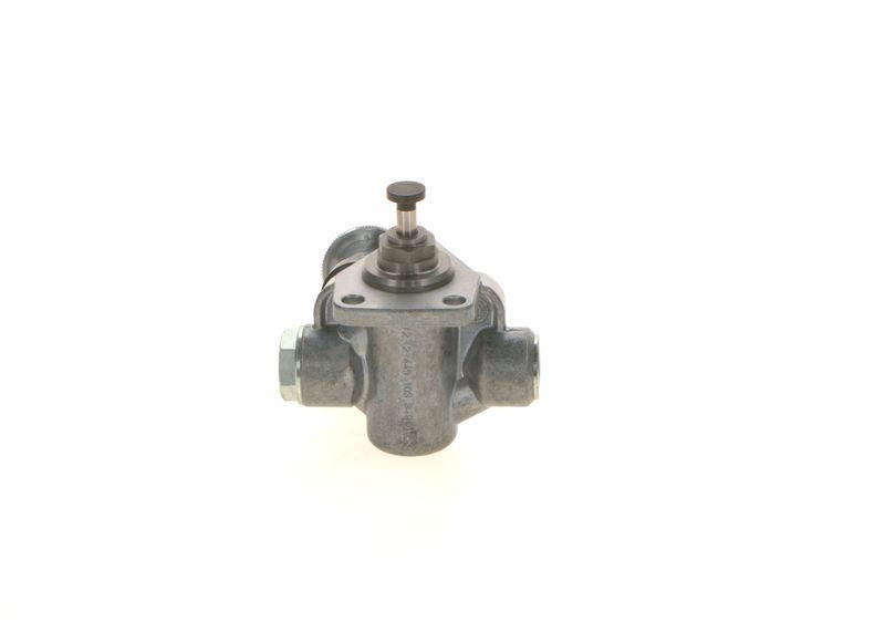 BOSCH 0 440 008 151 Kraftstoffpumpe