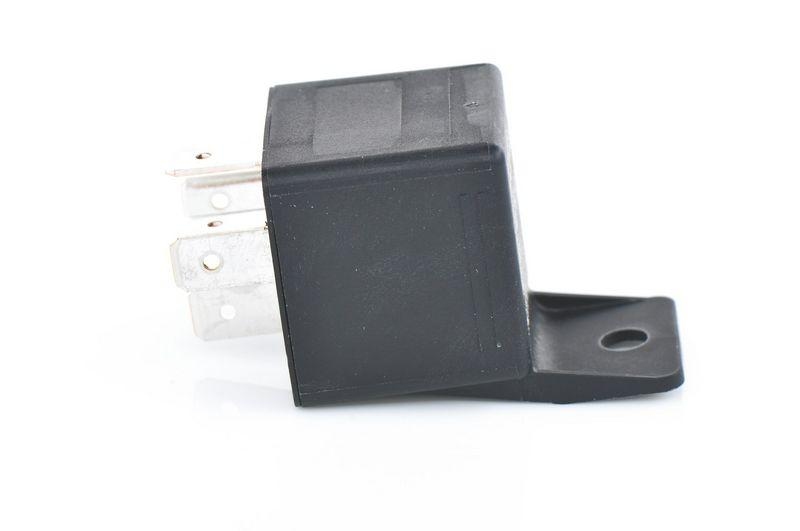BOSCH 0 332 209 138 Multifunktionsrelais