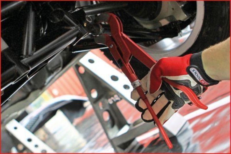 KS TOOLS 113.3000 Eckrohrzange 45° gewinkelt