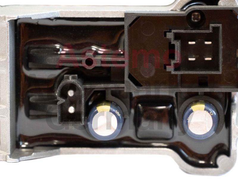 HITACHI 2502526 Regler, Innenraumgebläse für MAYB u.a.