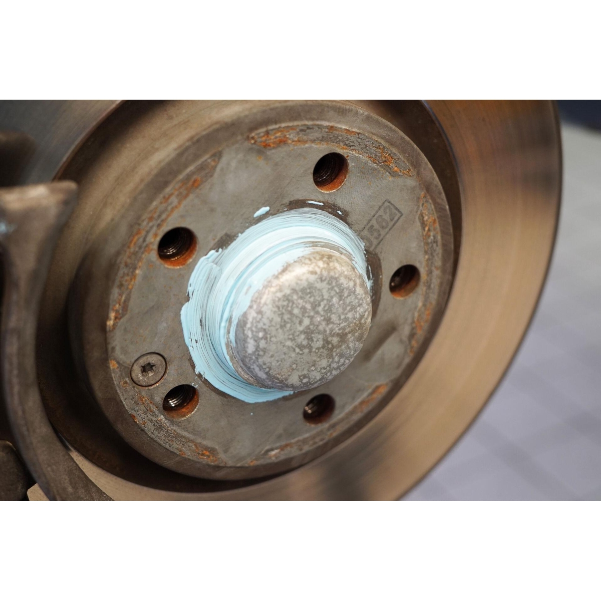 LIQUI MOLY 4058 Montagepaste Radnaben-Paste Pinseldose Dose 200 ml