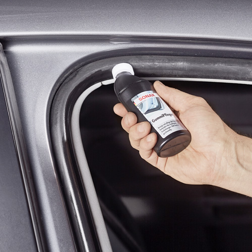 SONAX 03401000 Gummipfleger 100ml